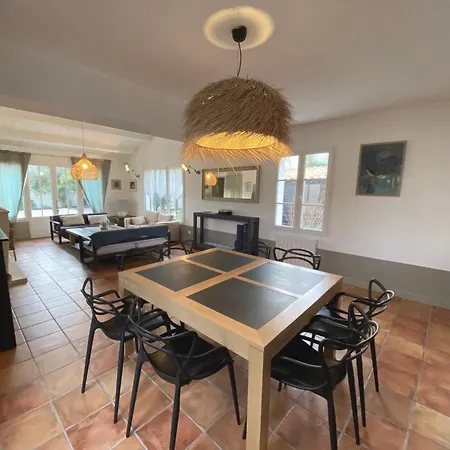 Alize Grande Maison Avec Piscine Chauffee Feriehus *