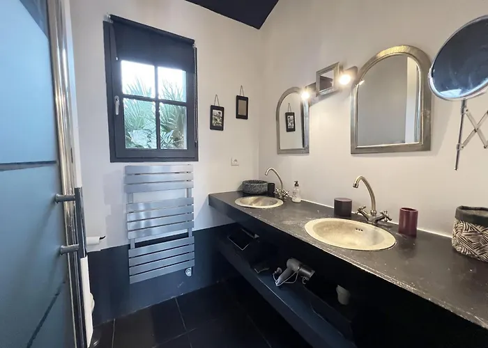 Alize Grande Maison Avec Piscine Chauffee *