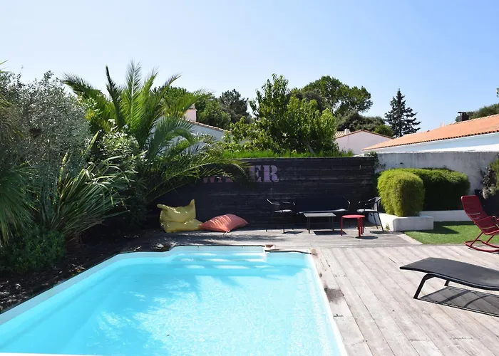 Alize Grande Maison Avec Piscine Chauffee 度假居 *