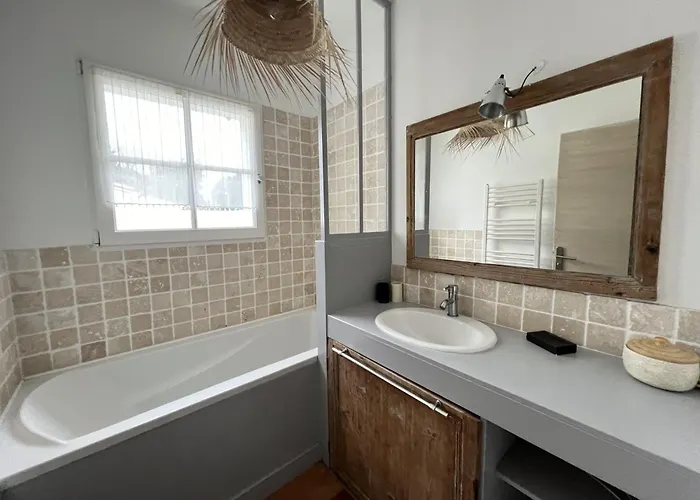 度假居 Alize Grande Maison Avec Piscine Chauffee *