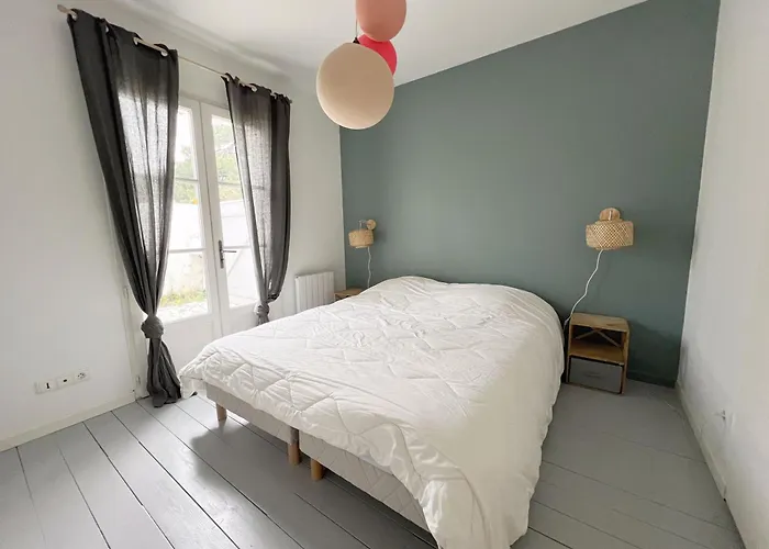 度假居 Alize Grande Maison Avec Piscine Chauffee 里维多瓦海滩